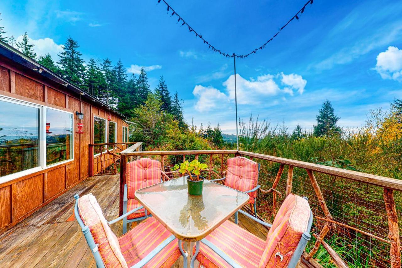 Hummingbird Hideout Villa Port Orford Exterior photo