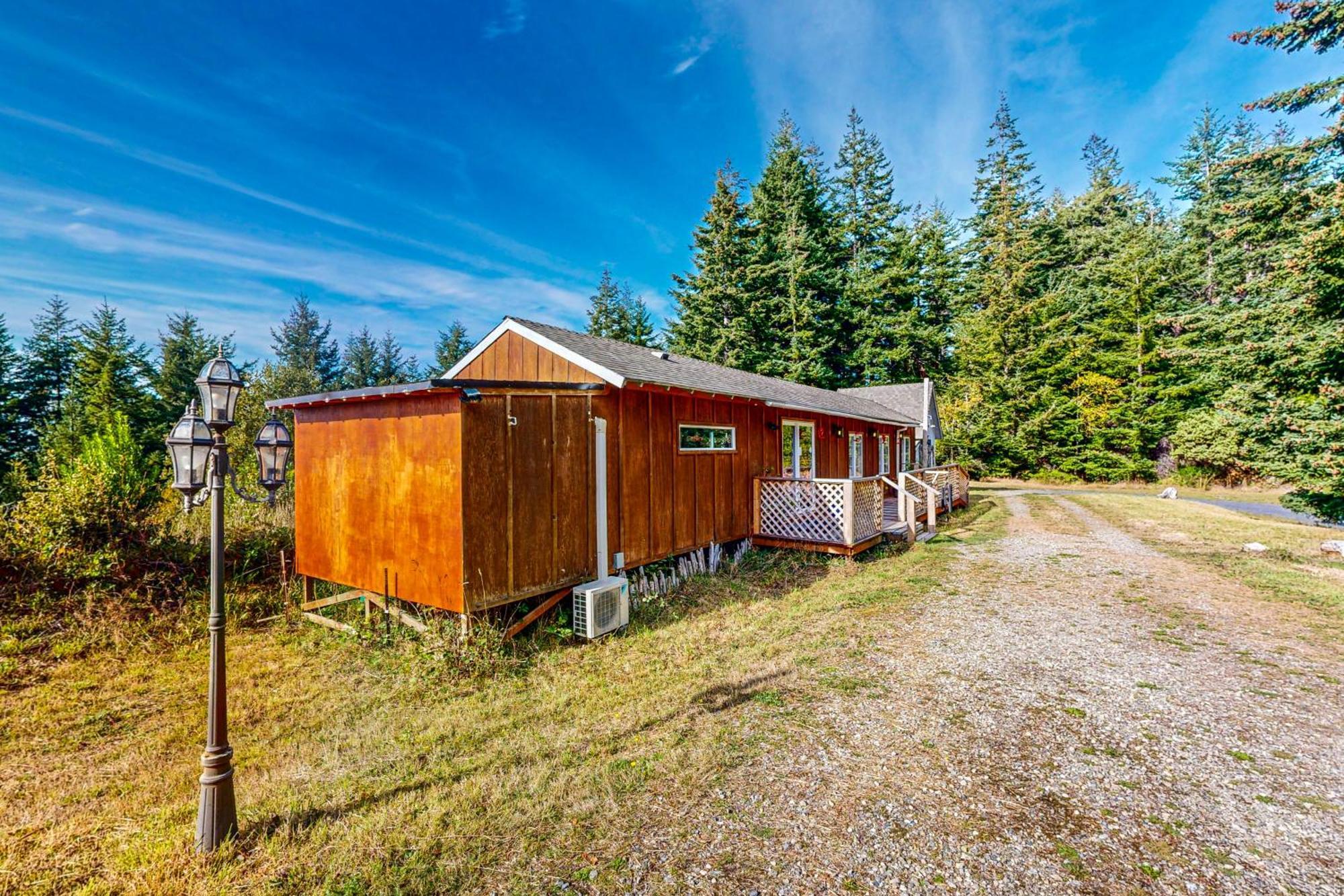 Hummingbird Hideout Villa Port Orford Exterior photo