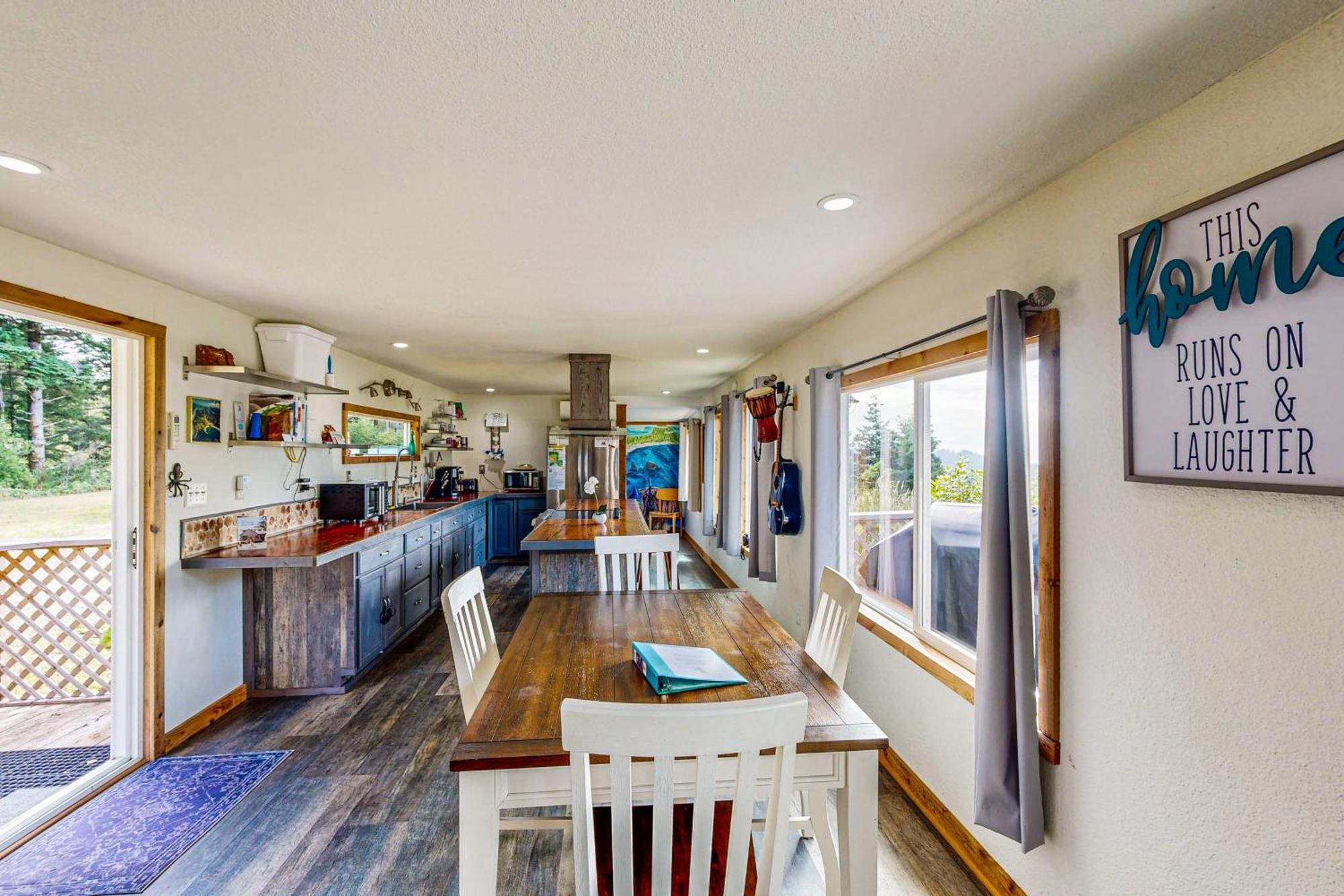 Hummingbird Hideout Villa Port Orford Exterior photo