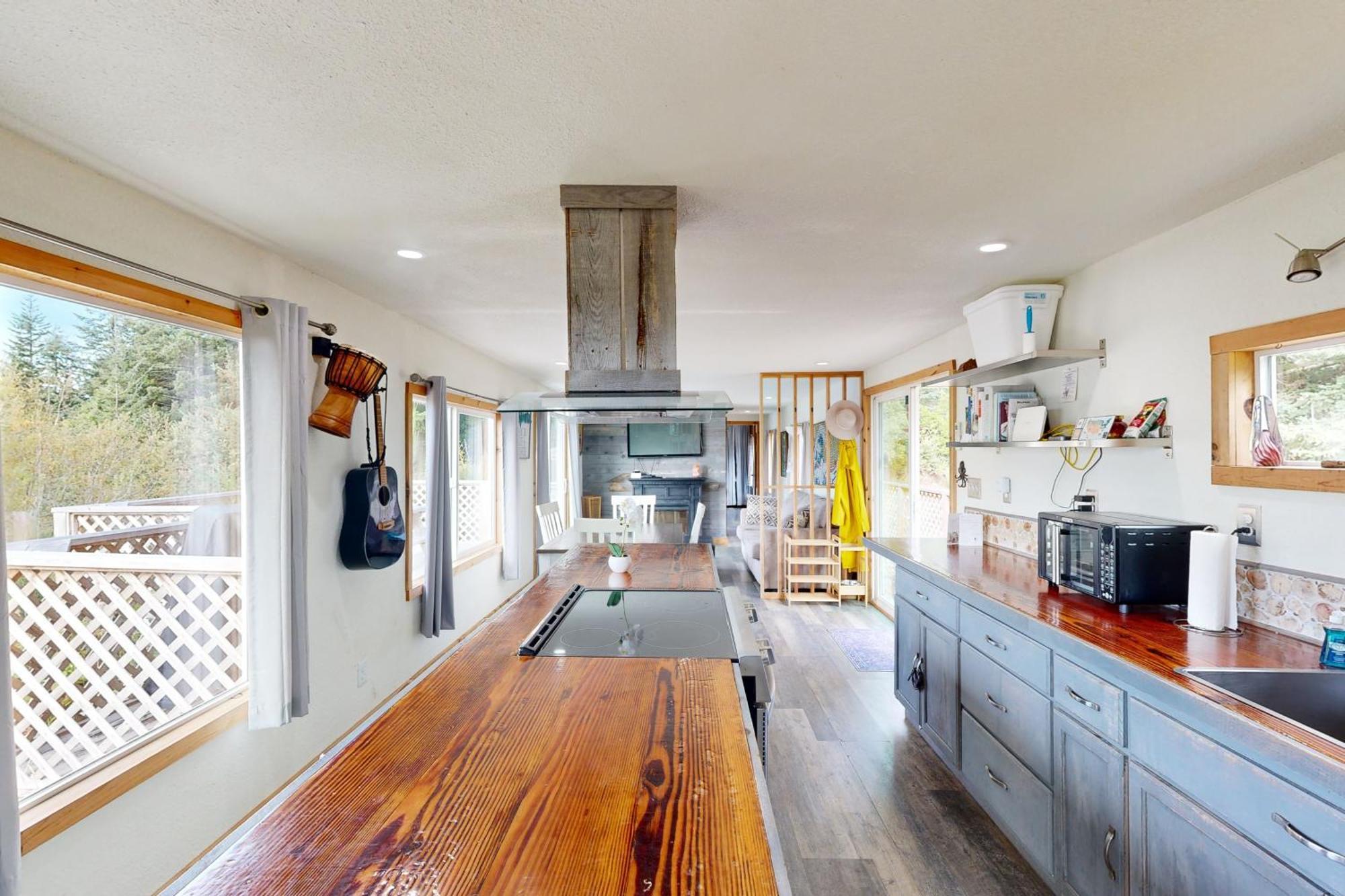 Hummingbird Hideout Villa Port Orford Exterior photo