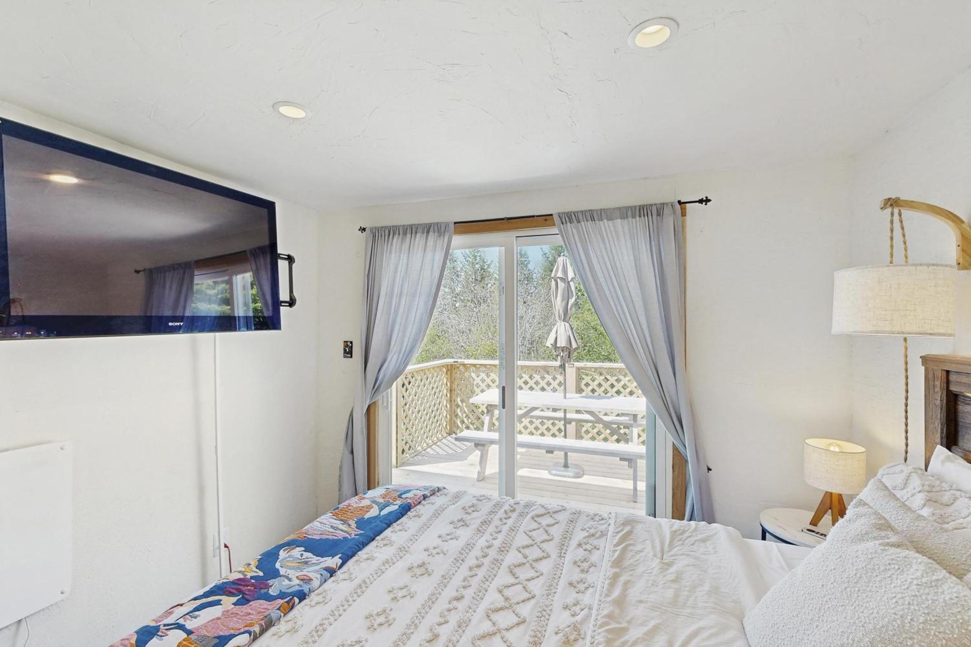 Hummingbird Hideout Villa Port Orford Exterior photo